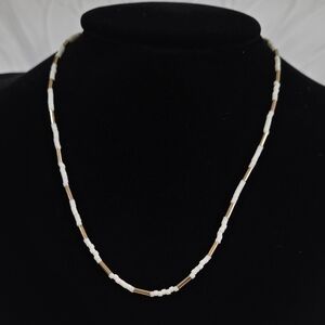 Jessica Necklace by Leslie Curtis